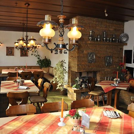קירכהיים אונטר טק Hotel Gasthof Ratstube מראה חיצוני תמונה