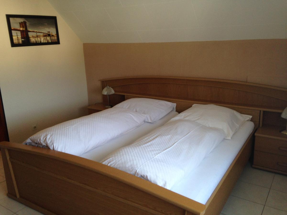 קירכהיים אונטר טק Hotel Gasthof Ratstube מראה חיצוני תמונה